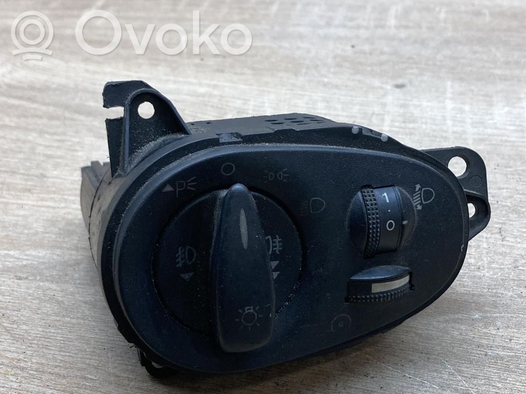 Light switch   98AG13A024AH