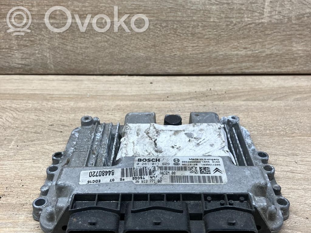 Citroen C4 I Engine control unit/module 