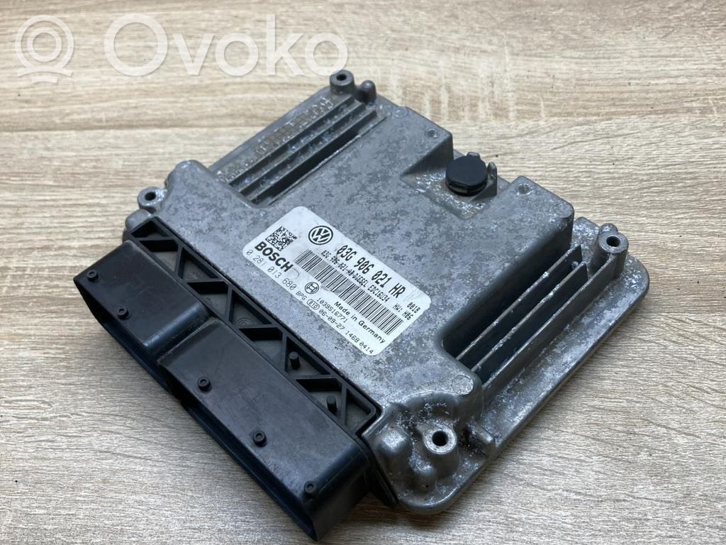 Volkswagen PASSAT B6 Engine control unit/module ECU 