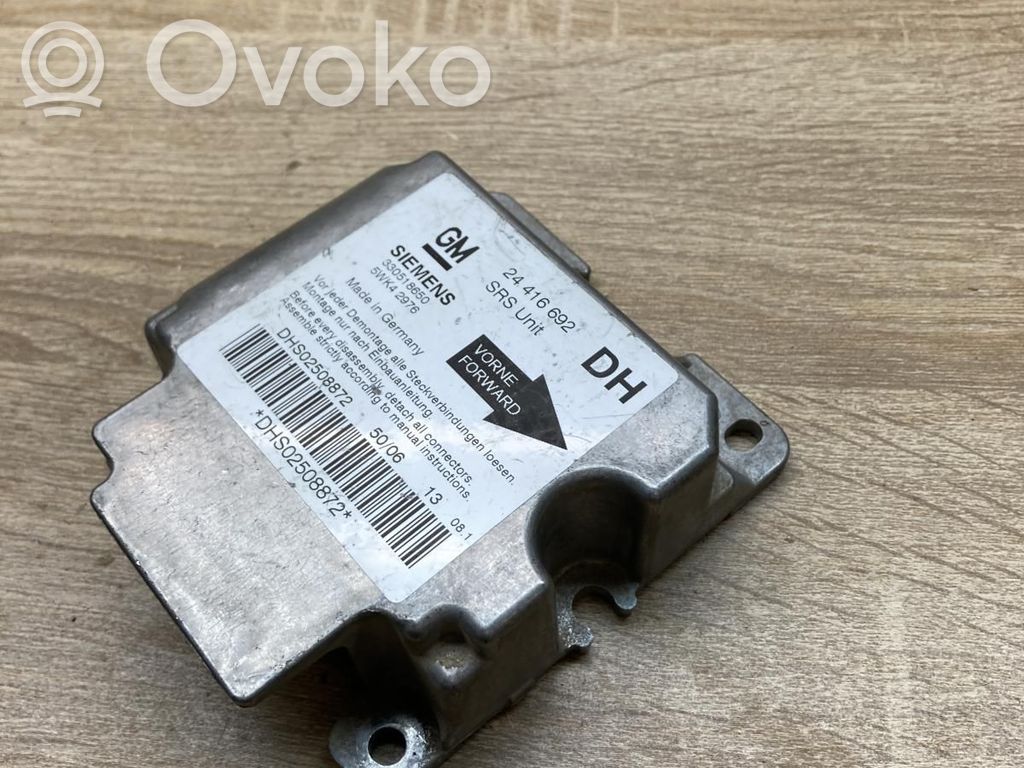 Opel Corsa B Airbag control unit/module 