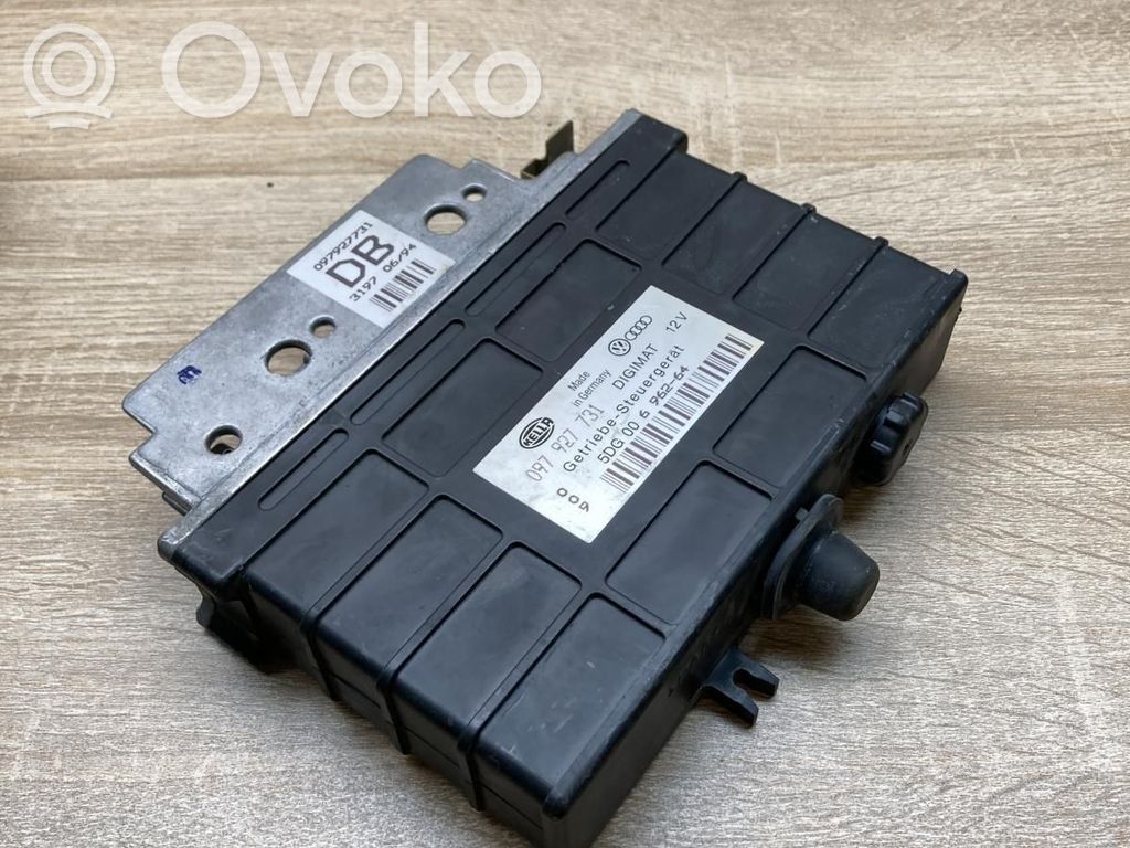 Audi 80 90 S2 B4 Gearbox control unit/module 