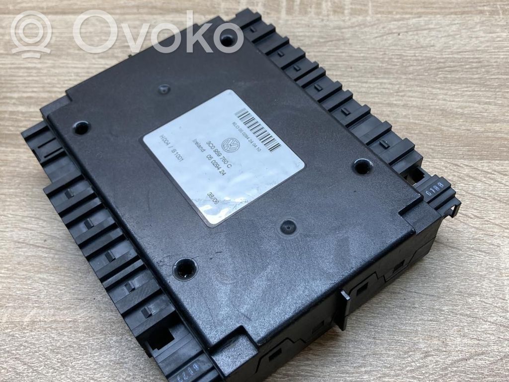 Volkswagen PASSAT B6 Module confort 