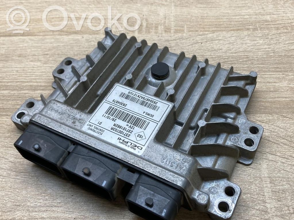 Renault Sandero I Unitate control motor/modul ECU 
