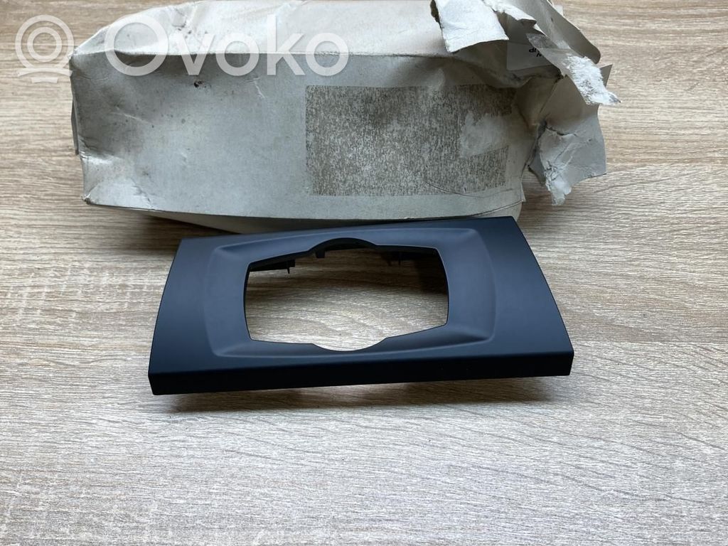 Dashboard trim   6938702