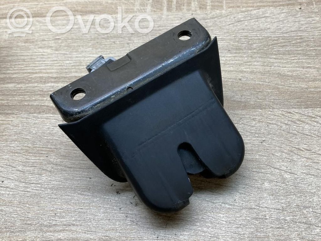 Audi A4 S4 B6 8E 8H Încuietoare portbagaj 