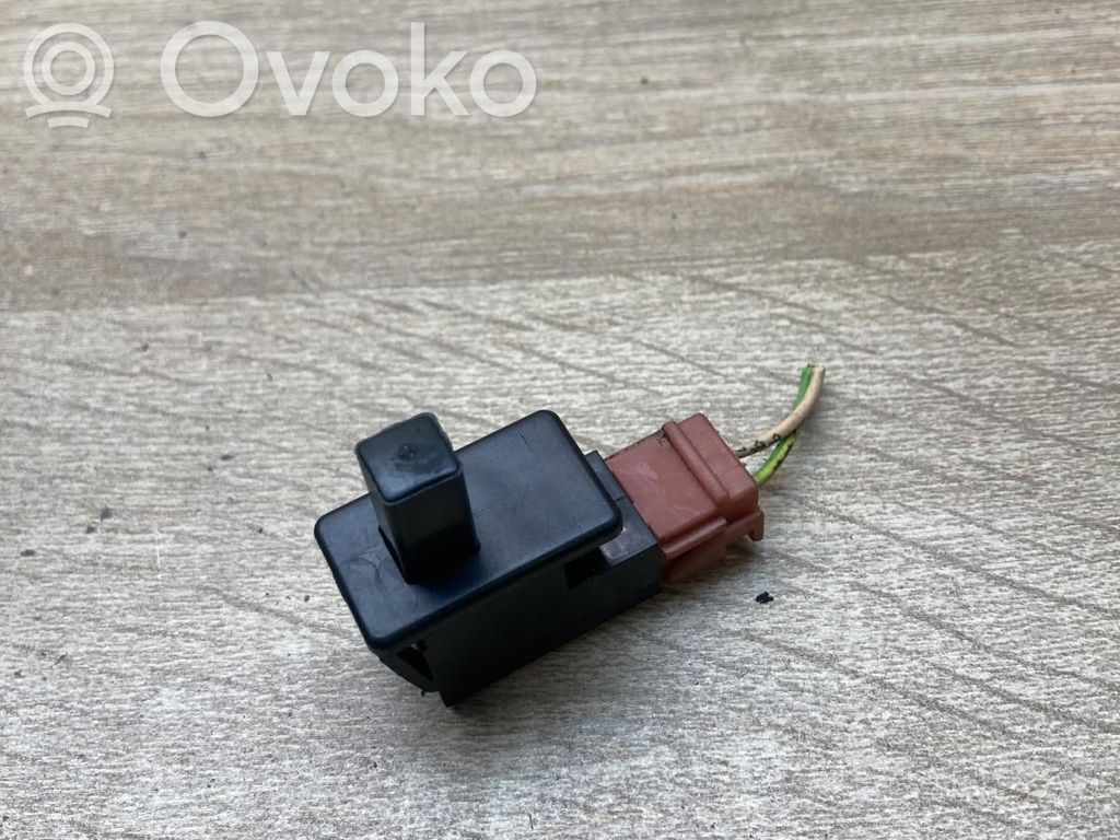 Peugeot 607 Brake pedal sensor switch 