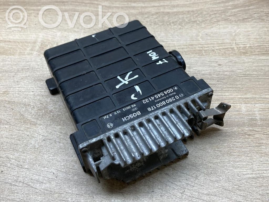 Mercedes-Benz E W124 Engine control unit/module ECU 