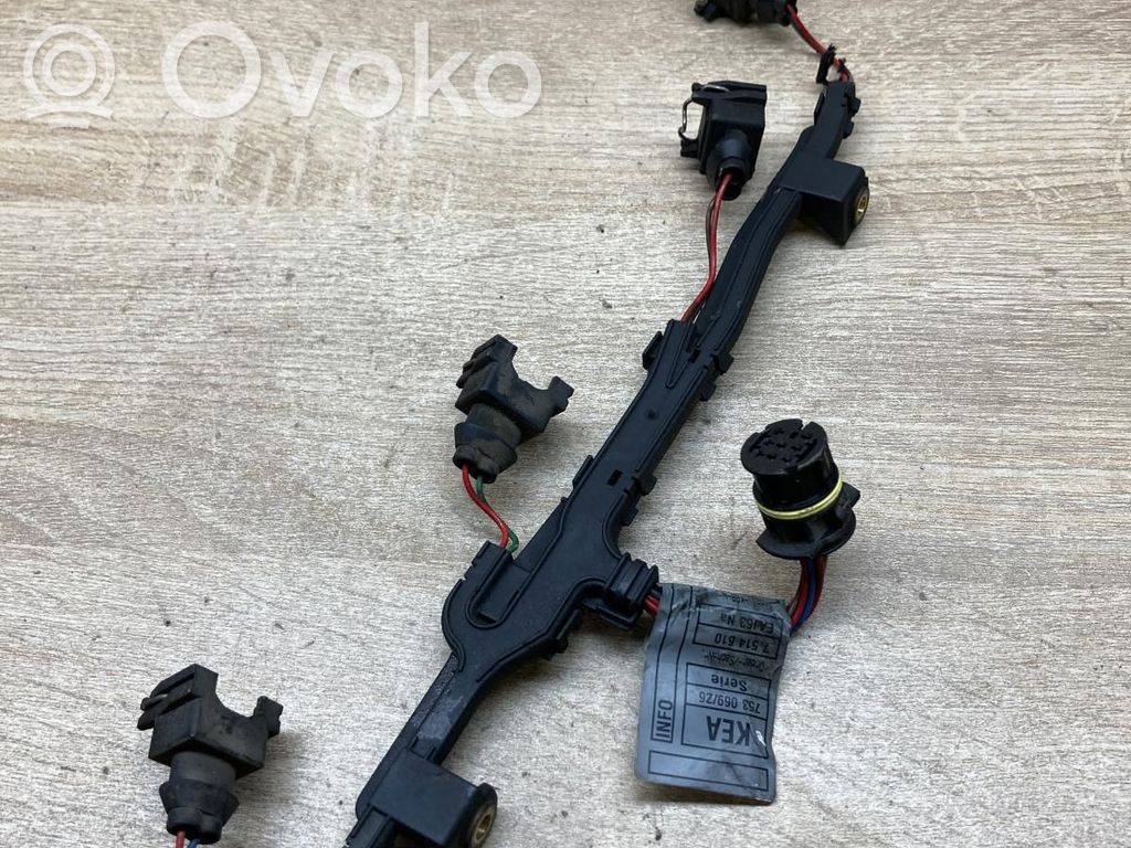BMW 5 E60 E61 Fuel injector wires 