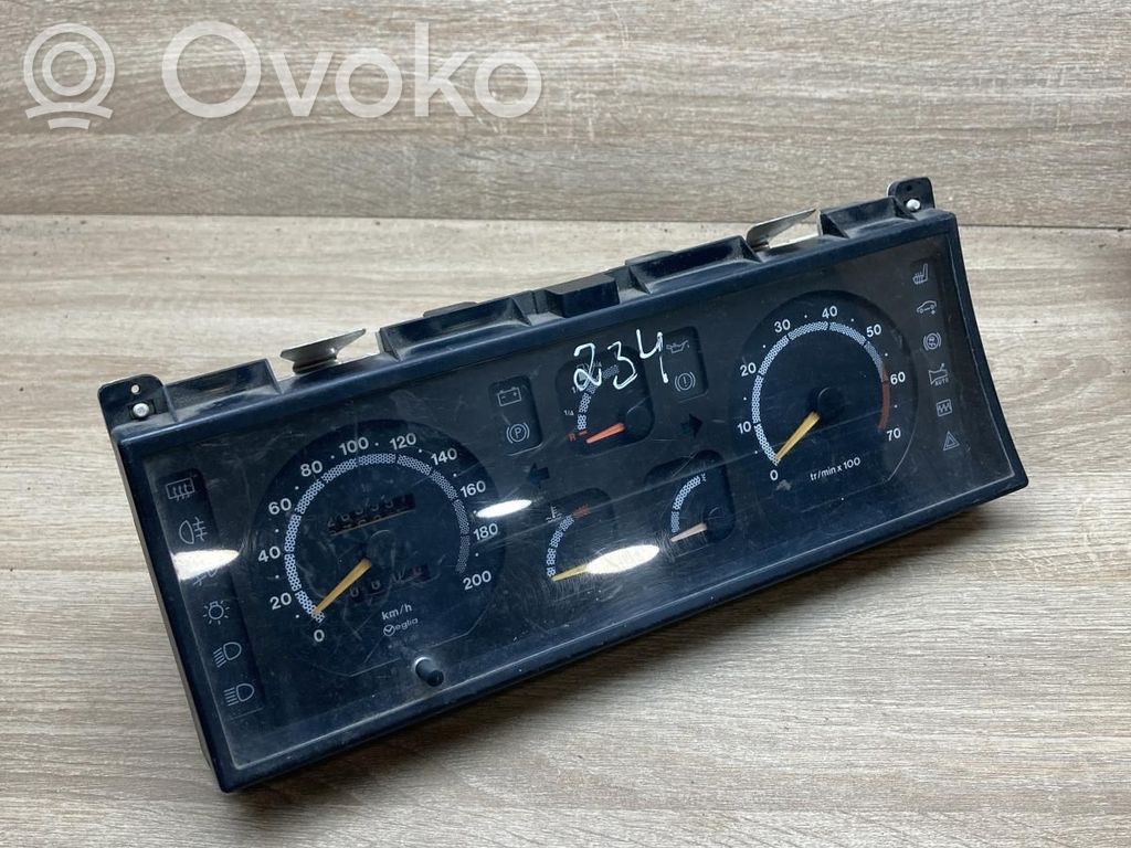 Renault Espace I Speedometer (instrument cluster) 