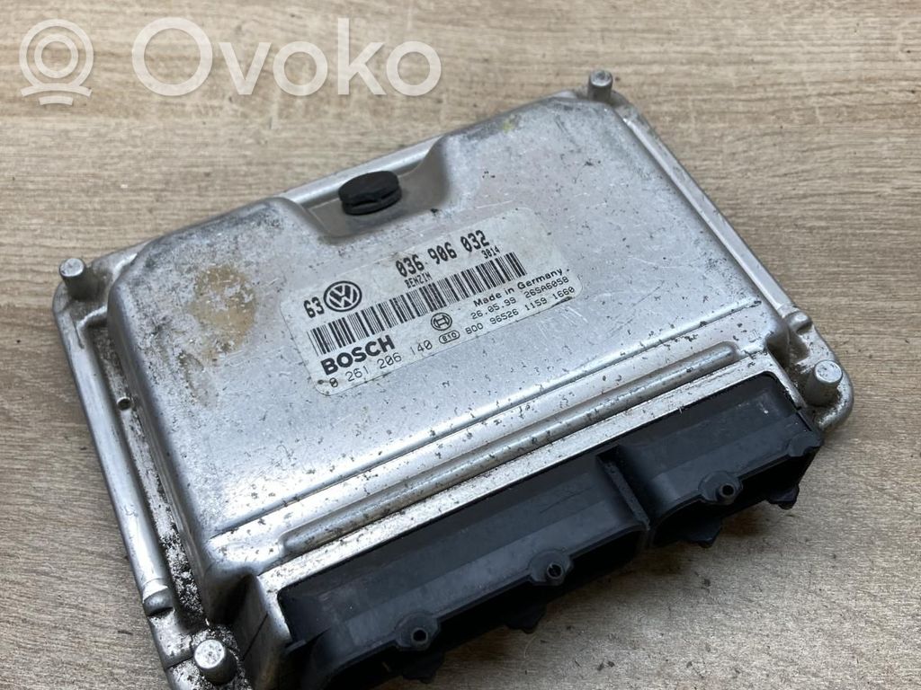 Volkswagen Golf IV Unidad de control/módulo ECU del motor 