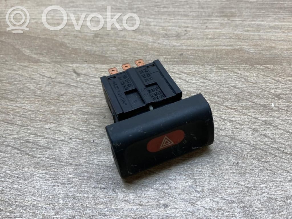 Opel Vectra B Interruttore luci di emergenza