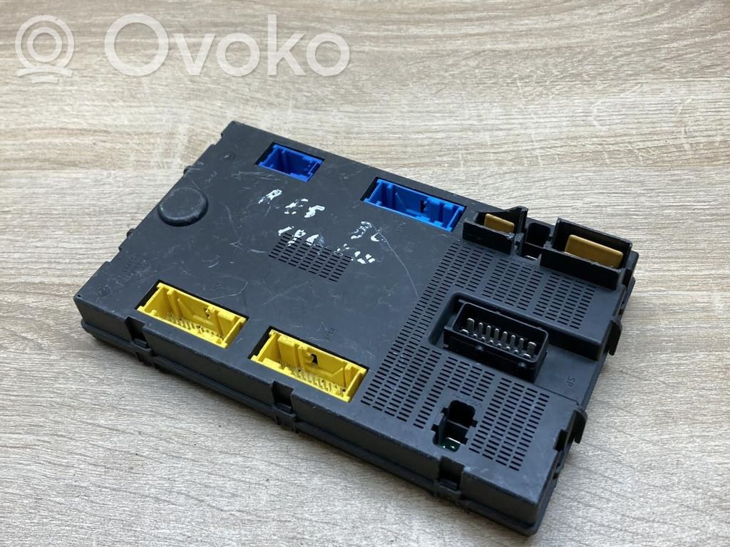 Citroen Xsara Picasso Central body control module 