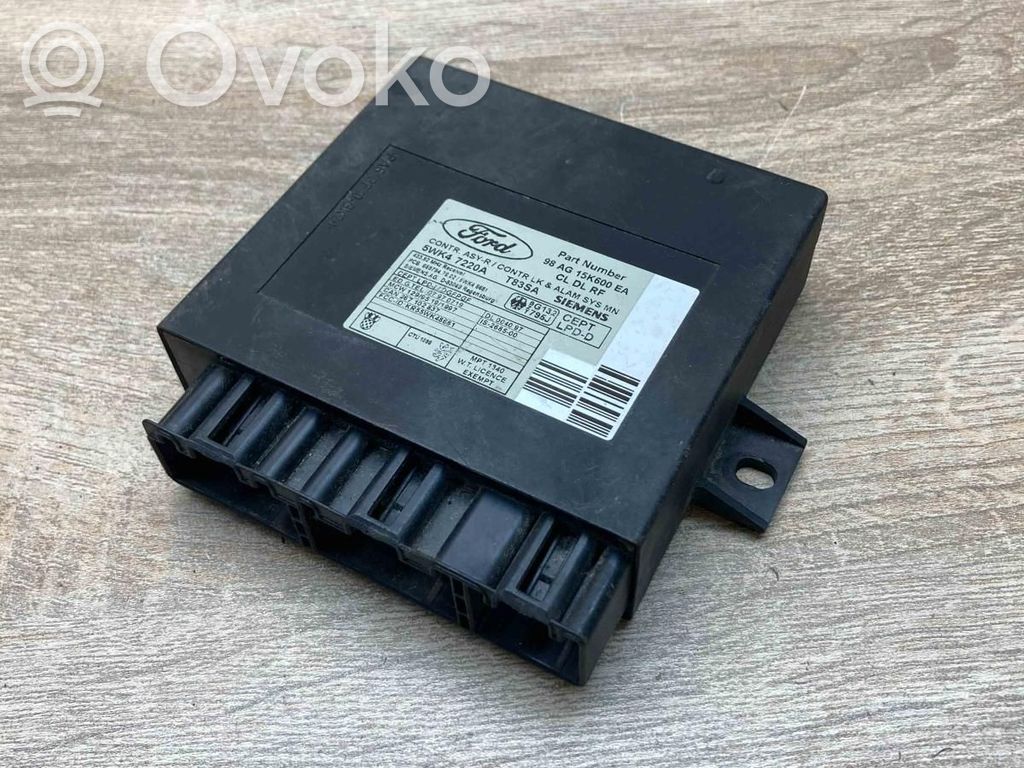 Ford Focus Comfort/convenience module 