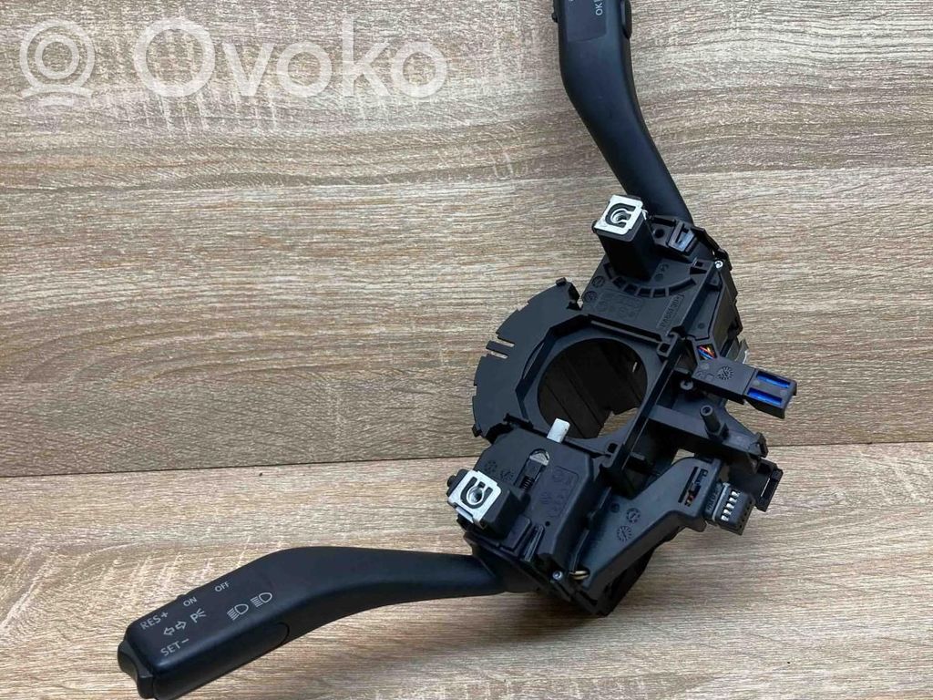 Volkswagen Touran I Leva/interruttore dell’indicatore di direzione e tergicristallo 