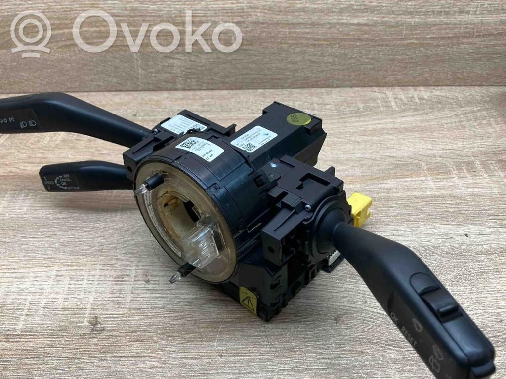 Volkswagen PASSAT B6 Leva/interruttore dell’indicatore di direzione e tergicristallo 