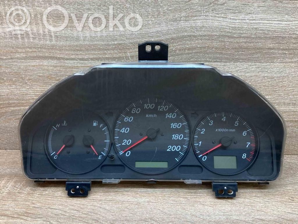 Mazda MPV II LW Tachimetro (quadro strumenti) 