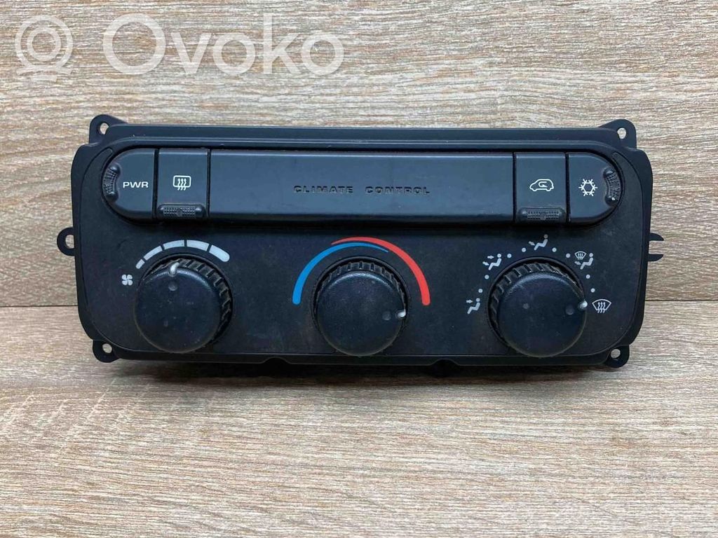 Chrysler Voyager Climate control unit 