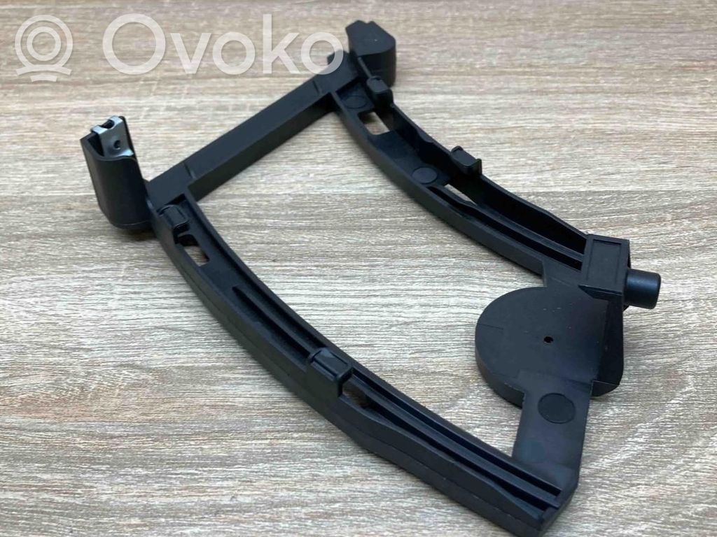 BMW 5 E60 E61 Kita salono detalė 