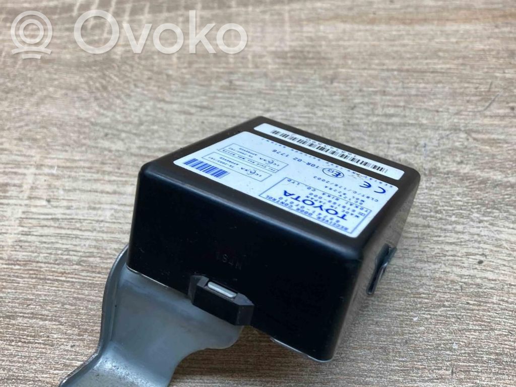 Toyota Corolla Verso AR10 Centralina/modulo portiere