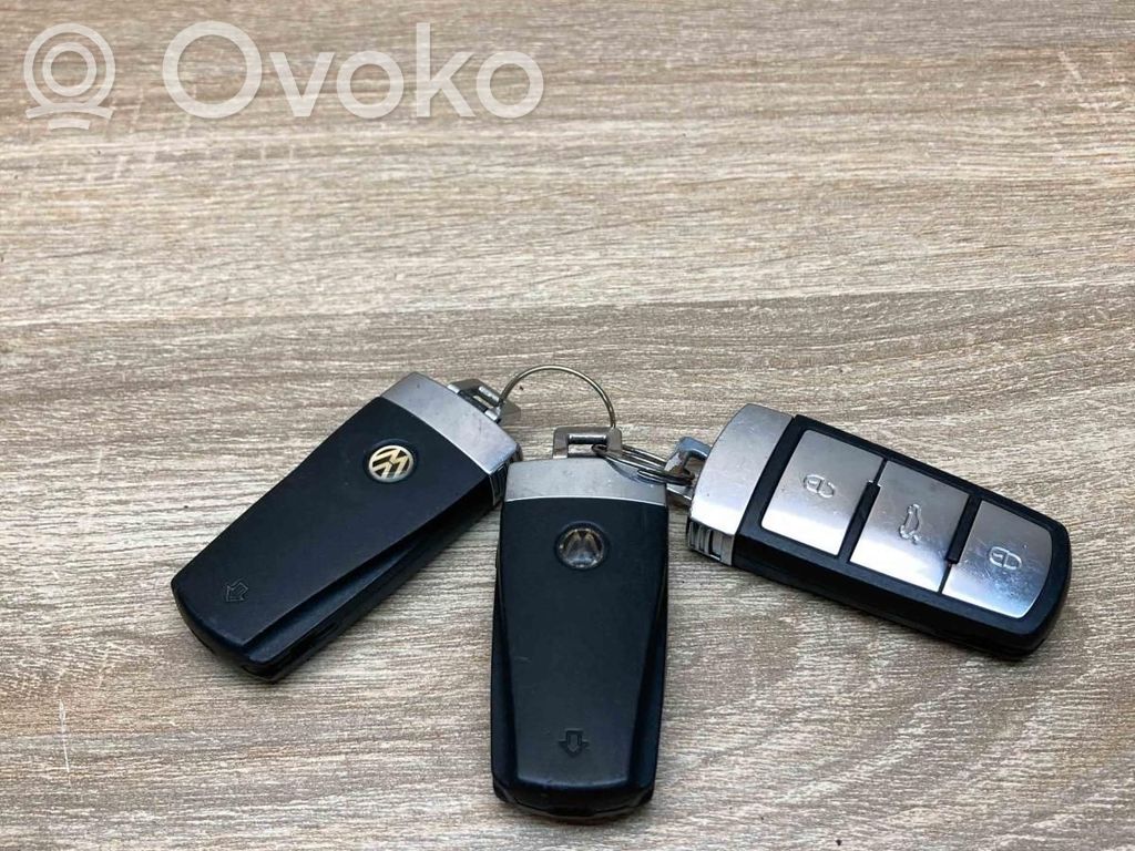 Klucz / Karta zapłonu   VWPASSATB6KEY,4A31ZTAQ
