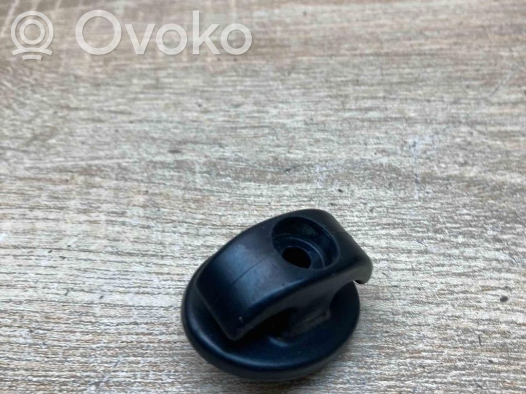 Mercedes-Benz ML W164 Cârlig/ureche fixare