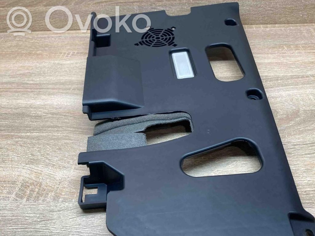 BMW X5 F15 Element deski rozdzielczej / dół 