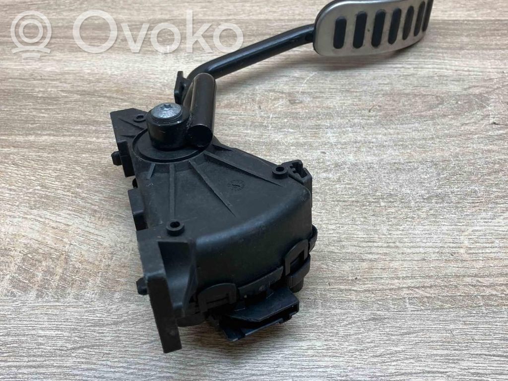 Volkswagen Phaeton Accelerator throttle pedal 