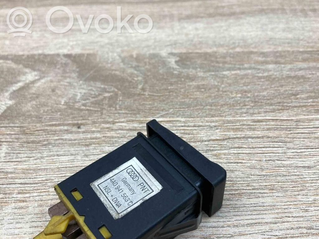 Audi A6 S6 C4 4A Interruttore fendinebbia 
