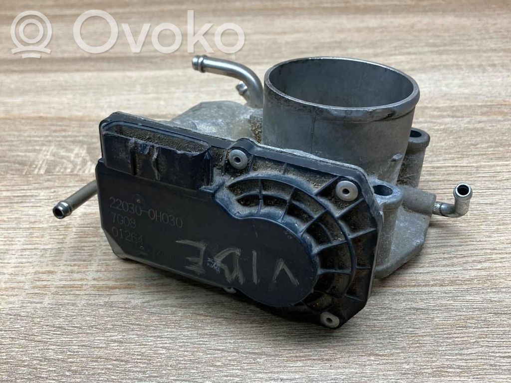Toyota Camry Throttle body valve 