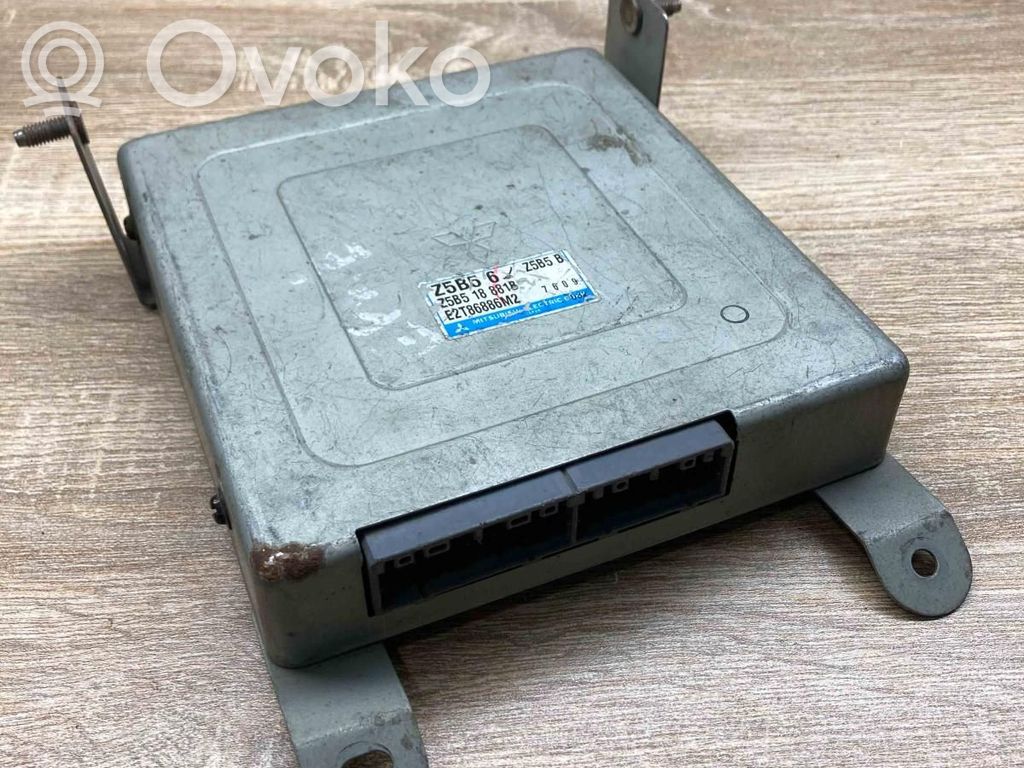 Mazda 323 F Unité de commande, module ECU de moteur 