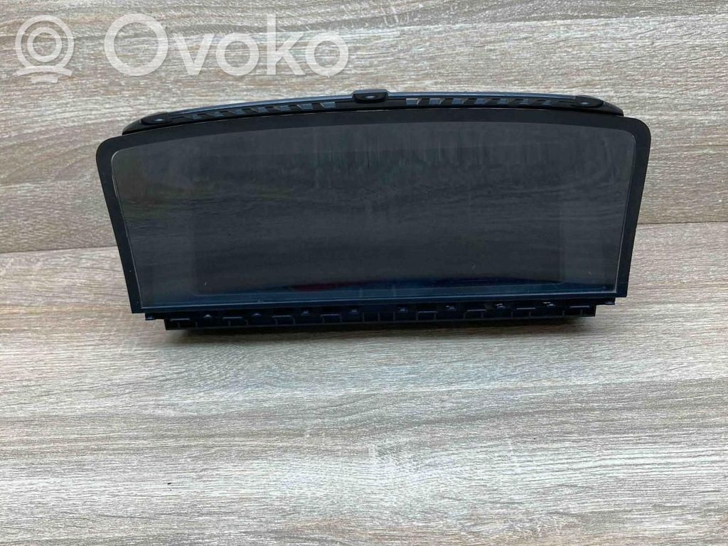 Screen/display/small screen   6967626