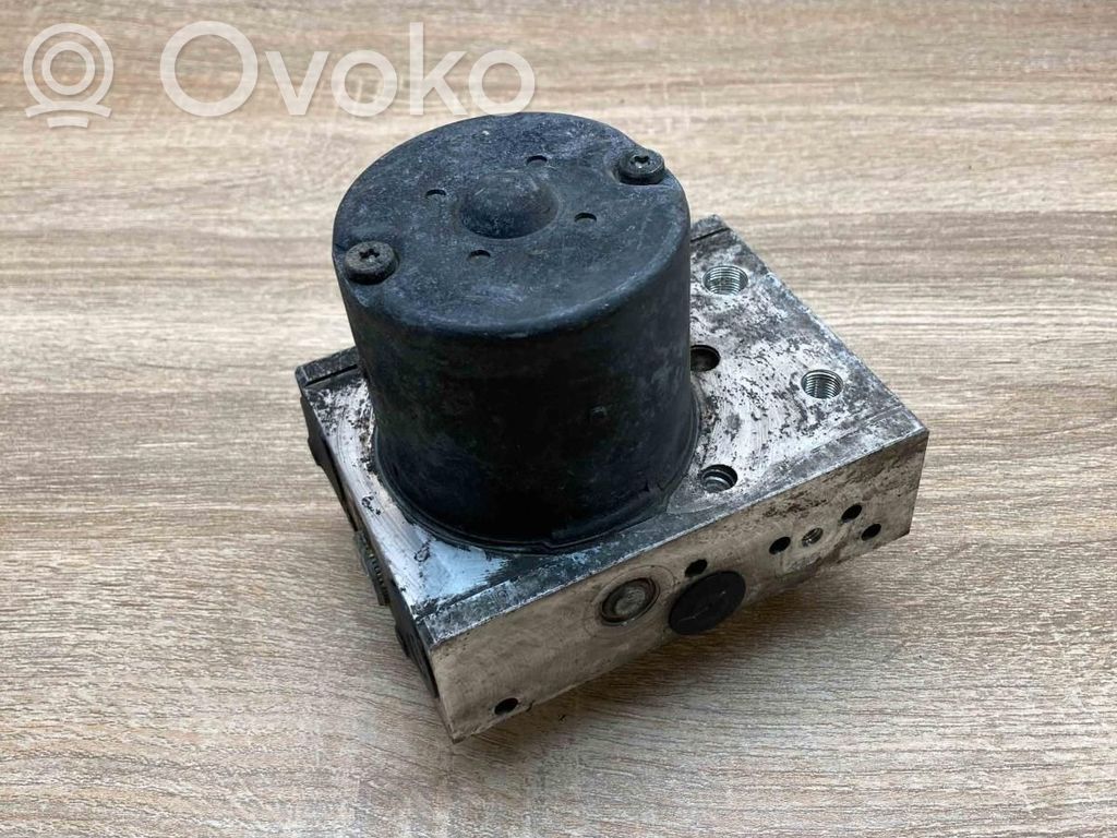 BMW 5 E39 ABS Pump 