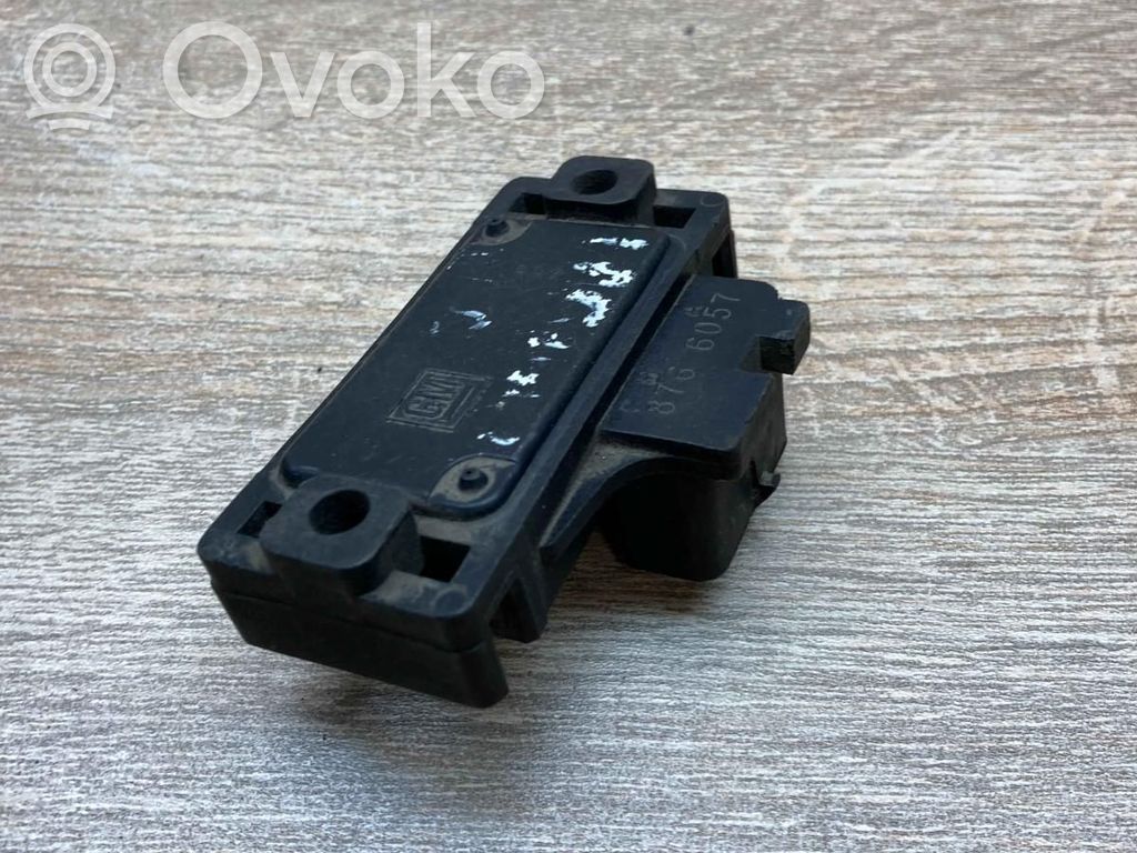Opel Corsa B Kita rėlė 