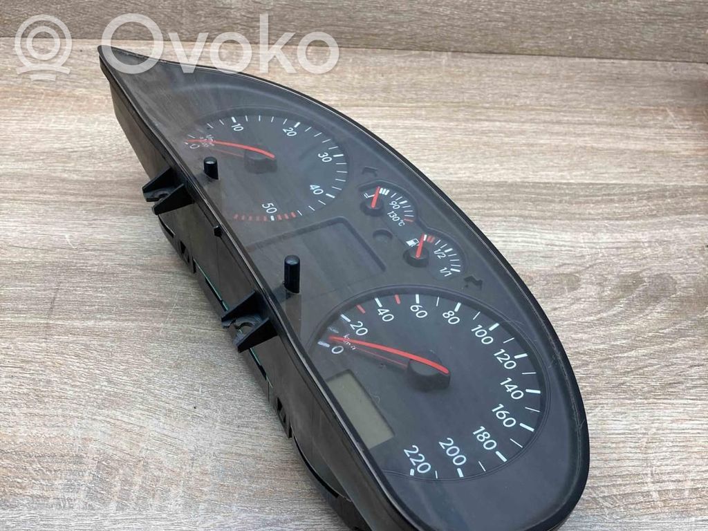 Volkswagen PASSAT B5 Tachimetro (quadro strumenti) 