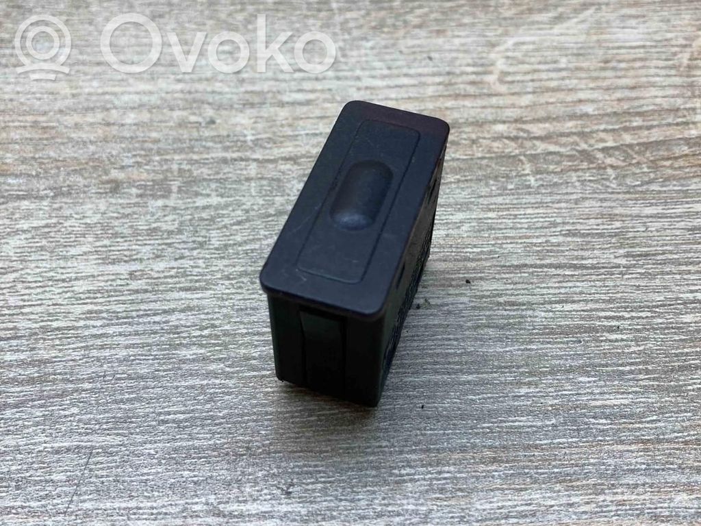 BMW 3 E36 Alarm switch 