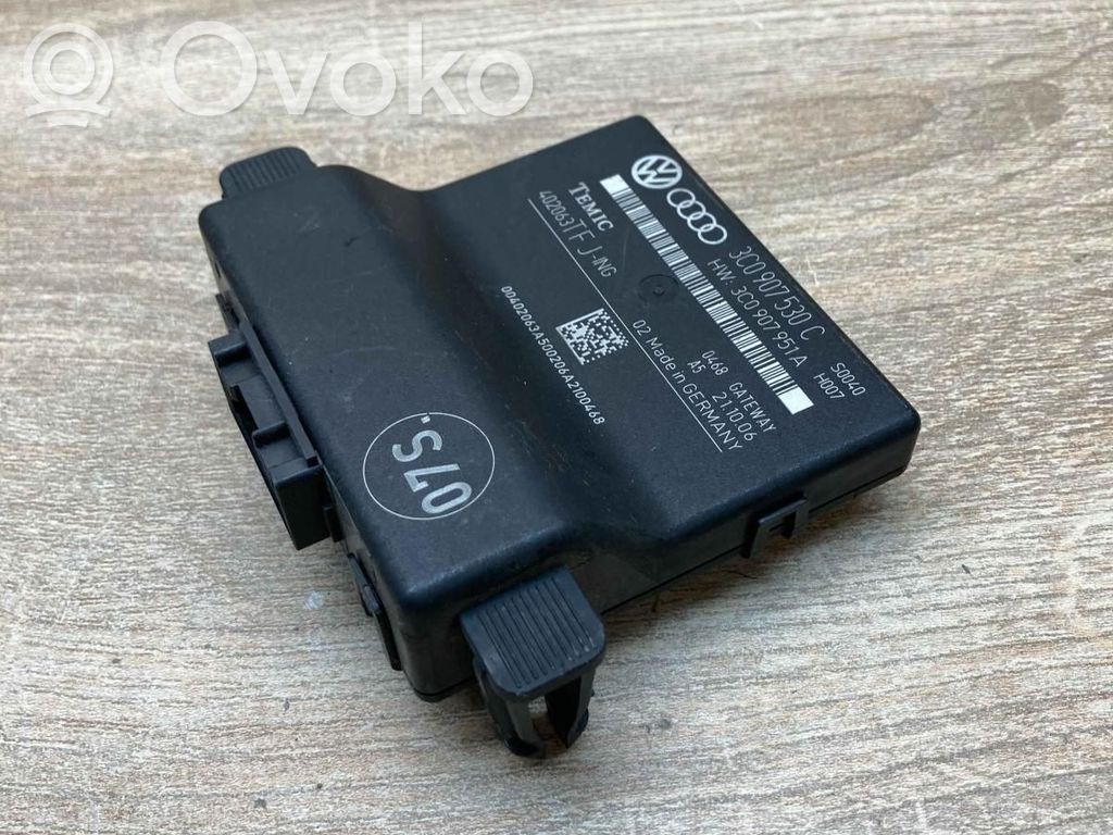 Volkswagen PASSAT B6 Gateway valdymo modulis 