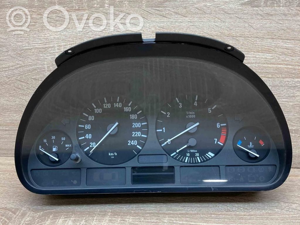 BMW 5 E39 Spidometrs (instrumentu panelī) 