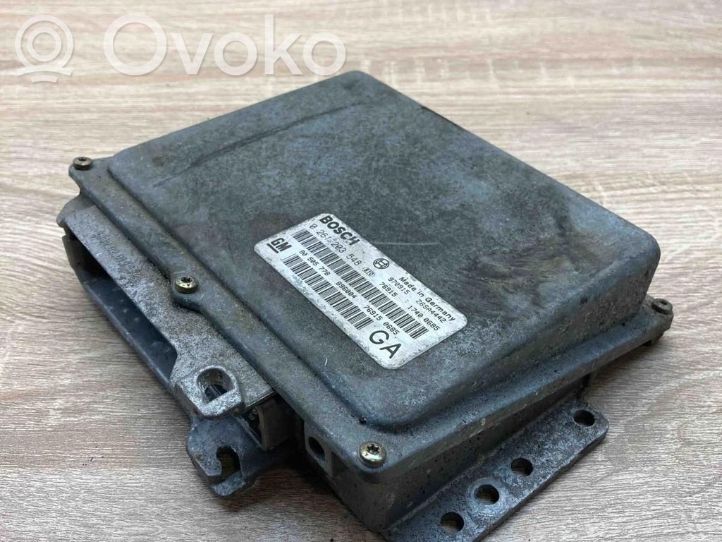 Engine control unit/module ECU   90505778,0261203548