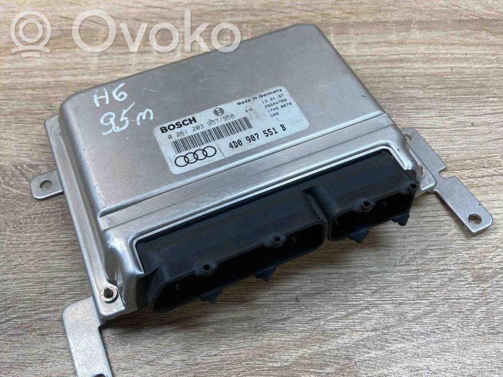 Audi A6 S6 C4 4A Engine control unit/module ECU 