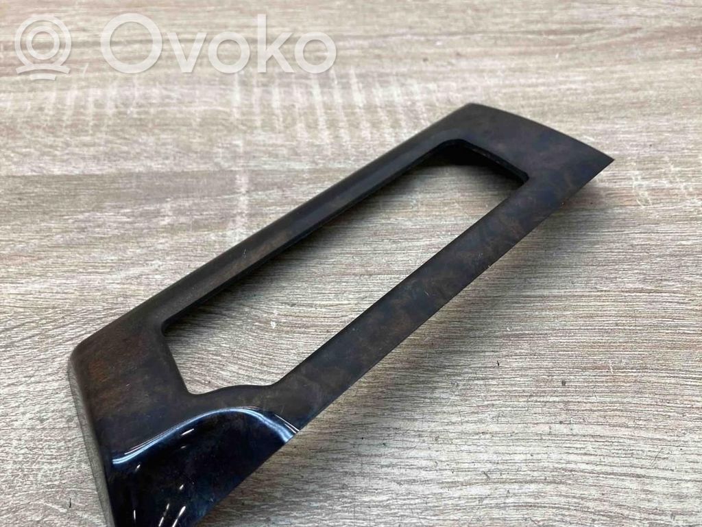 BMW 5 E60 E61 Отделка внутренней панели 