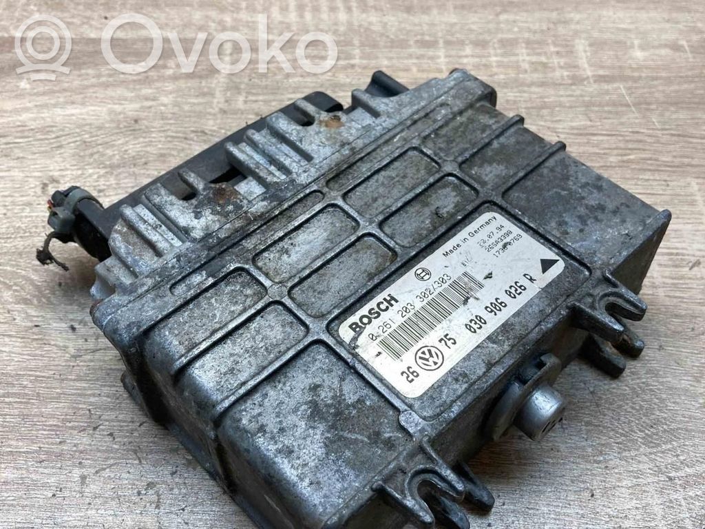 Volkswagen Golf III Engine control unit/module ECU 