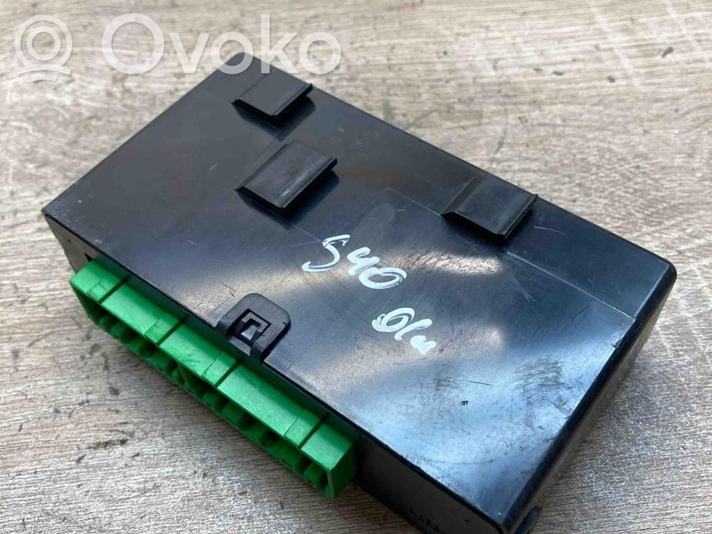 Volvo S40, V40 Boîtier module alarme