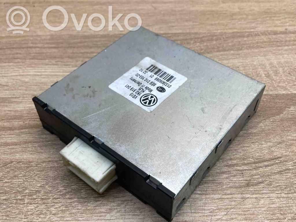 Volkswagen Golf VI Module convertisseur de tension 