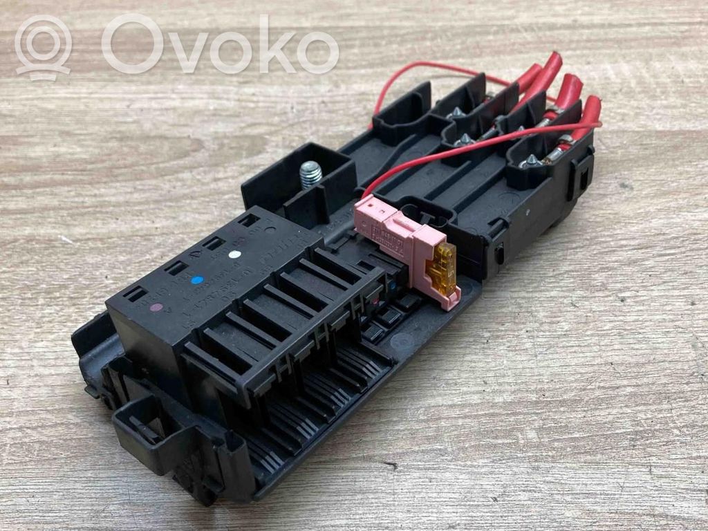 Mercedes-Benz E W211 Cableado positivo 