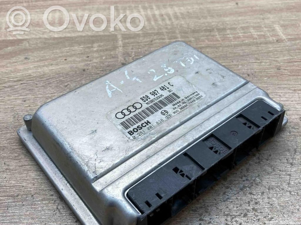 Engine control unit/module ECU   8D0907401C,0281001838