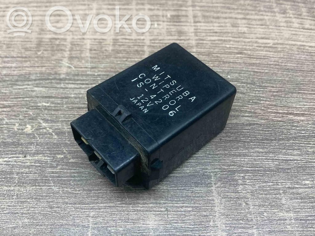 Mazda 929 V gen HD Moduł / Przekaźnik wycieraczek 