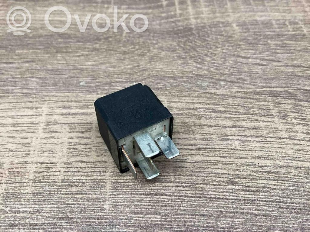 Volvo S80 Sonstige Relais 