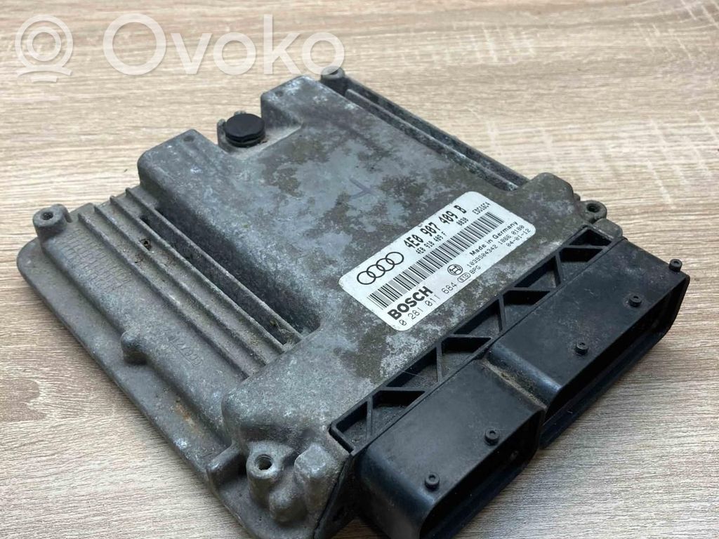 Audi A8 S8 D3 4E Unitate control motor/modul ECU 