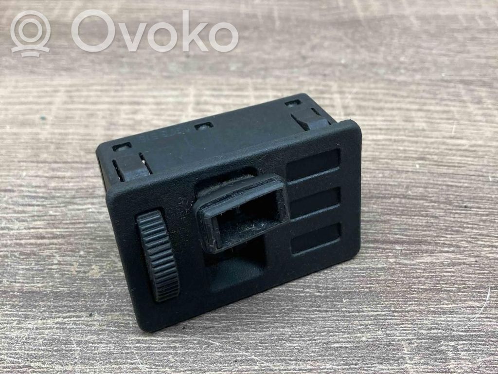 BMW 5 E28 Light switch 