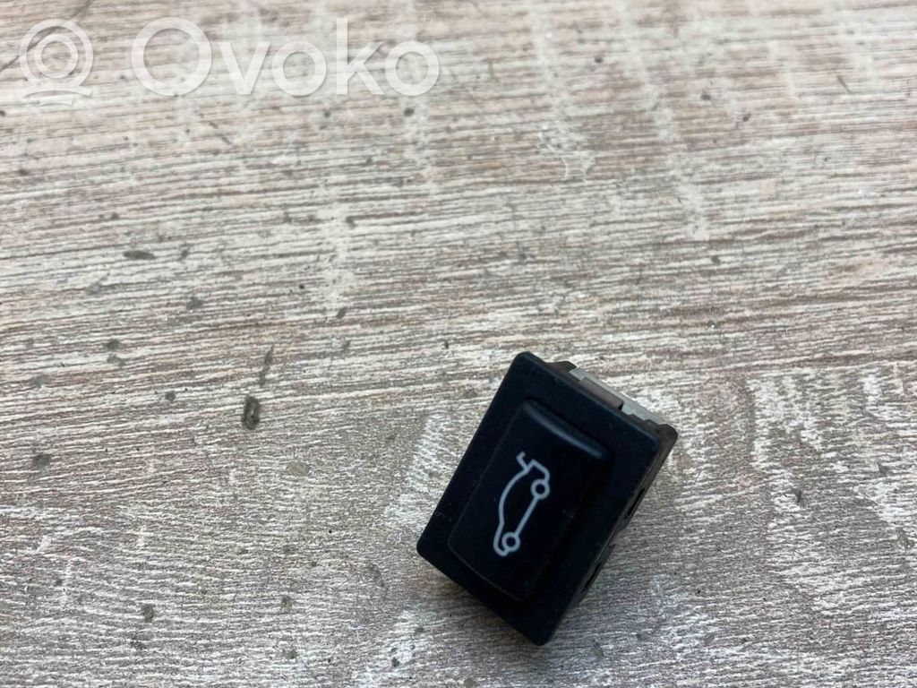 BMW 7 F01 F02 F03 F04 Buton deschidere portbagaj